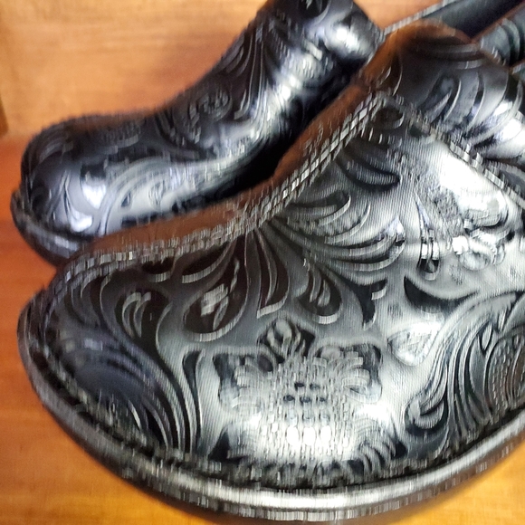 Tom McAnn Toronto Mule Sz. 5 1/2 - Picture 7 of 7